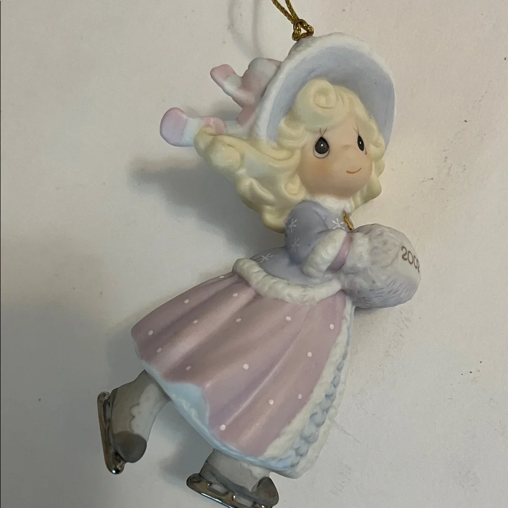 Precious Moments Ornament May Your Holiday Sparkle With Joy 2002 Girl Skating